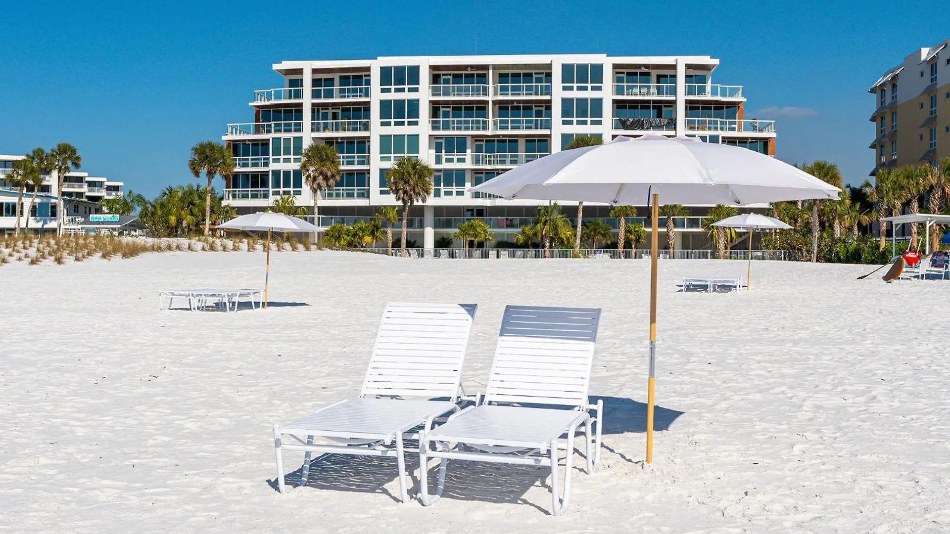 Ten35 Seaside Apartmán *