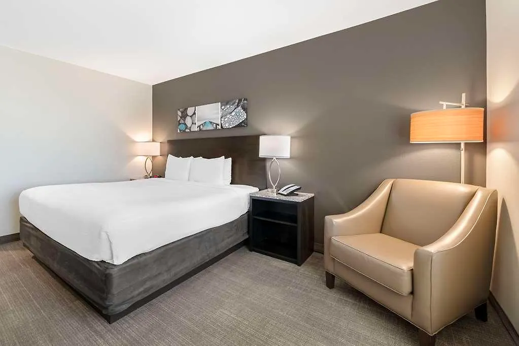 Hotel Magnolia Pointe, Bw Signature Collection Fruitville