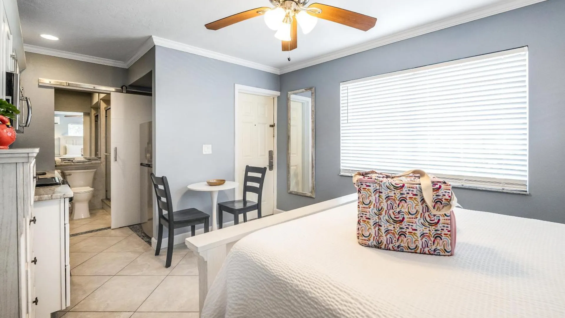 Tropical - Sarasota 3*