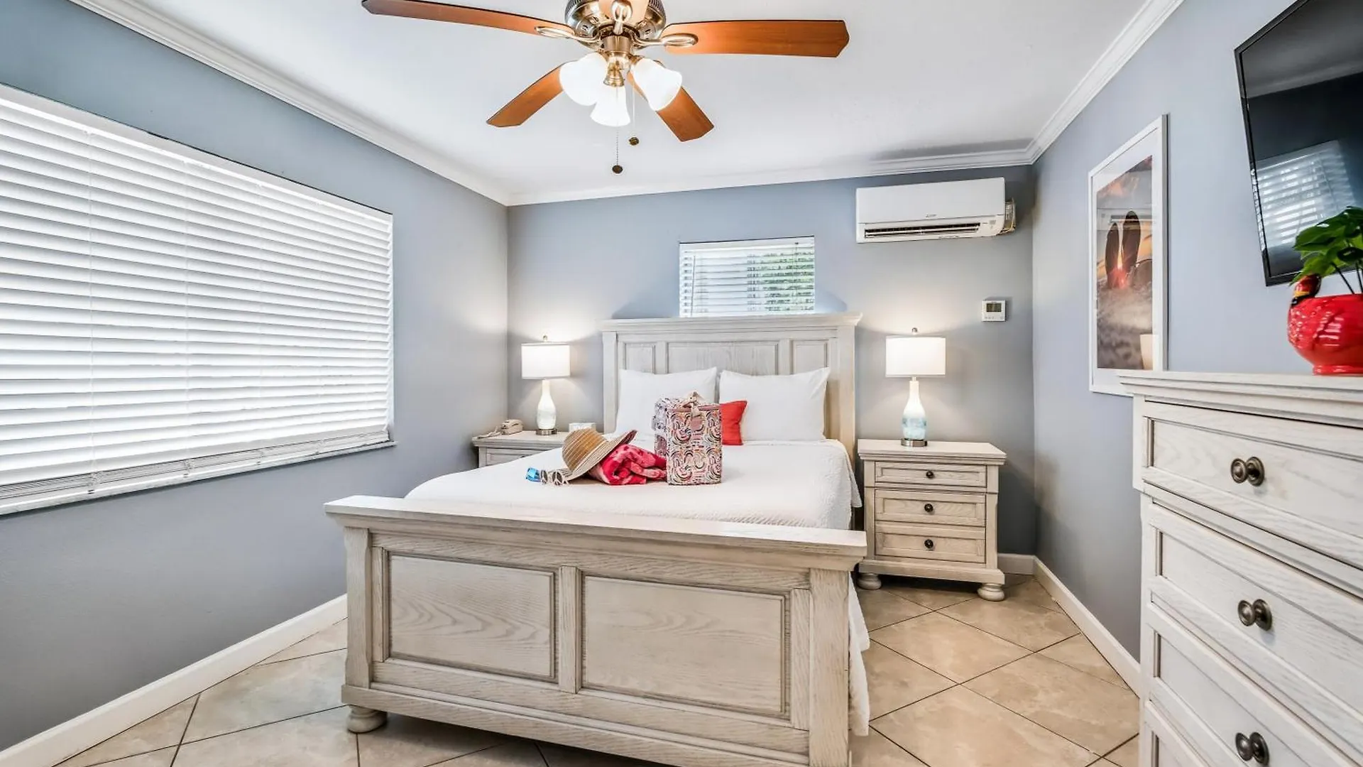 Tropical - Sarasota 3*