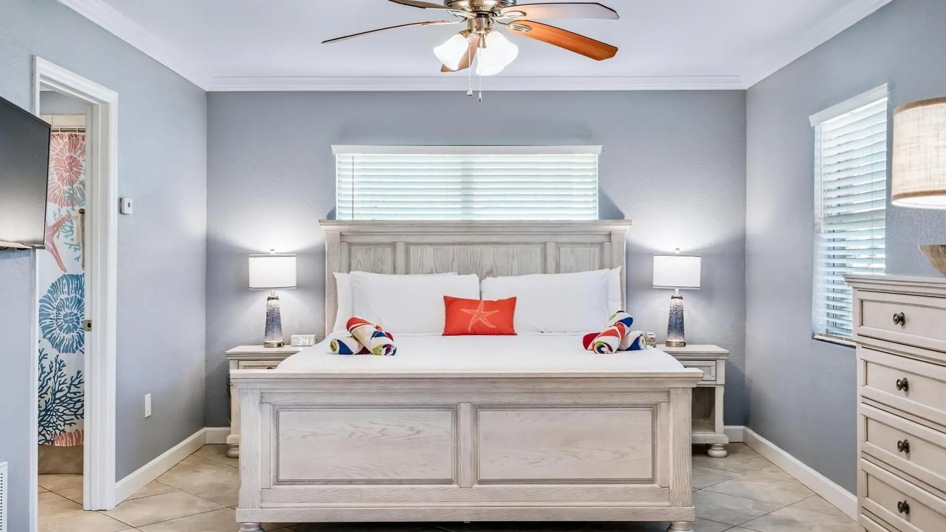 Tropical - Sarasota 3*