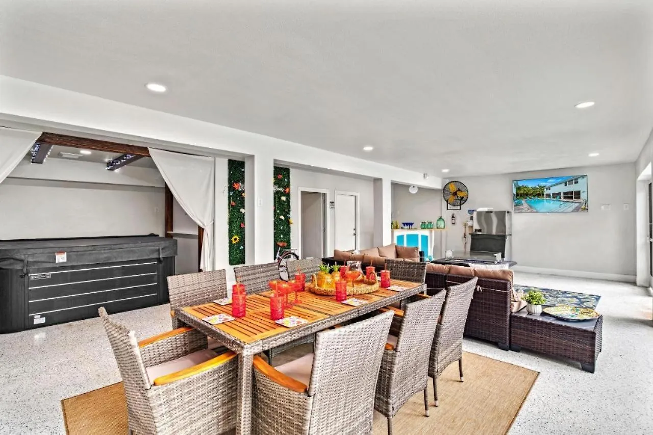 2br Coconut 800ft Walk To Games Semesterbostad *