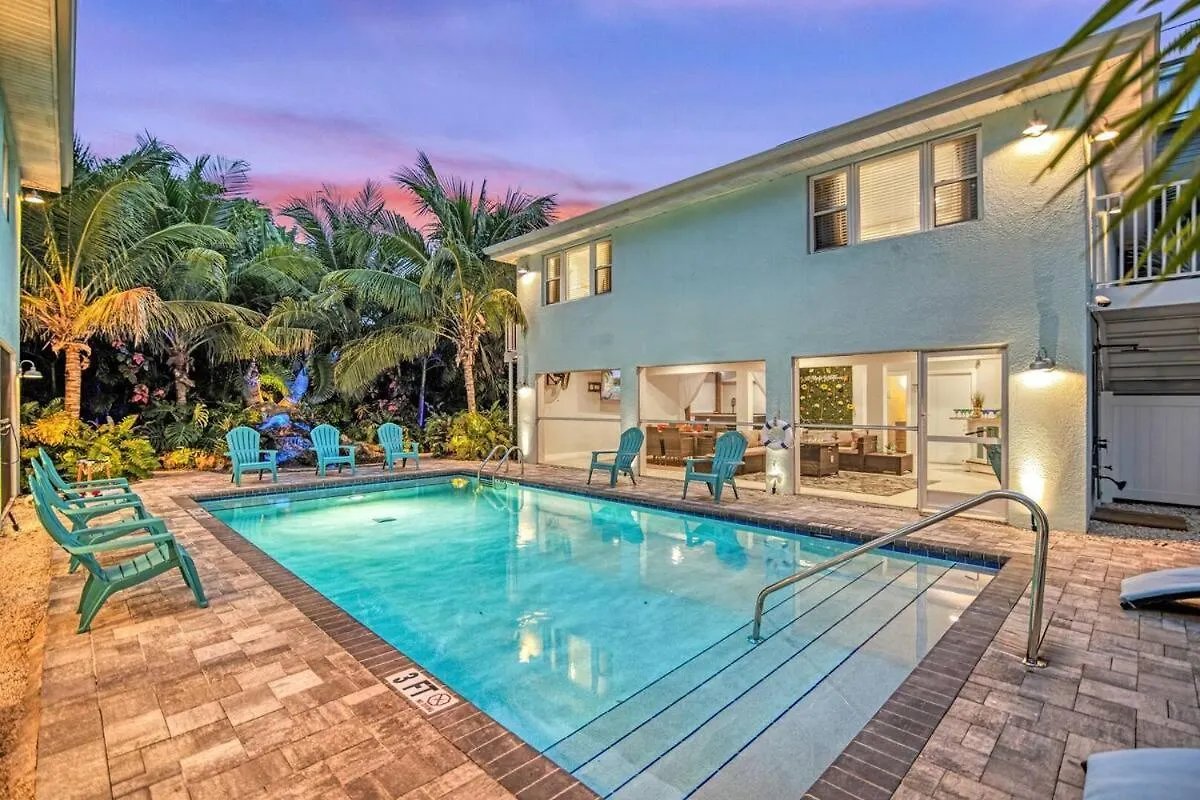 2br Coconut 800ft Walk To Games Semesterbostad Sarasota