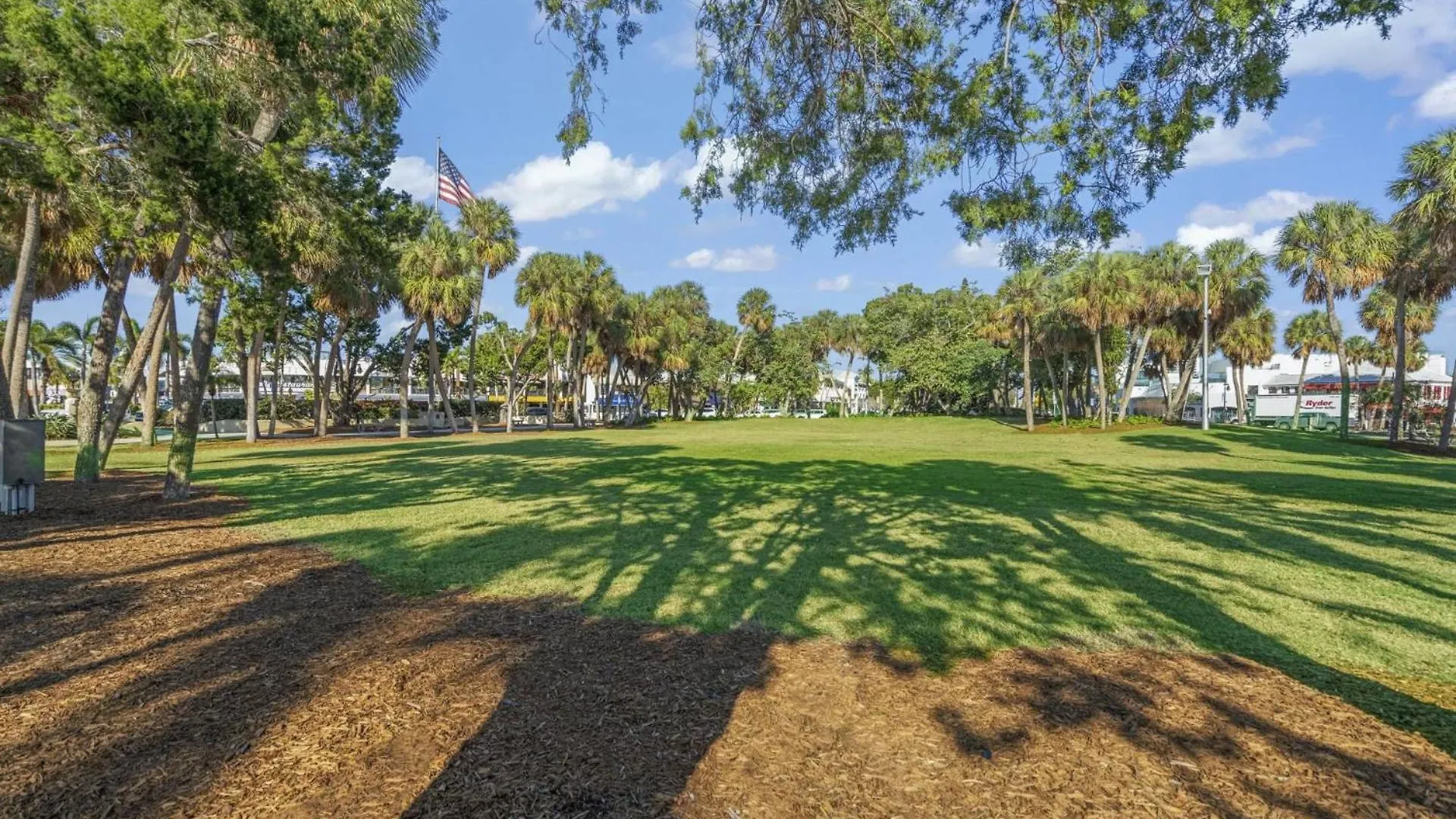Pelican Gardens 7 By Lido Nyaraló Sarasota