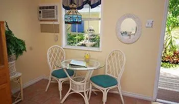 Banana Bay Club - Beach Villas 3* Sarasota