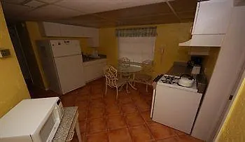 Banana Bay Club - Beach Villas
