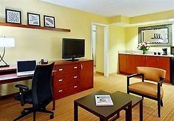 Courtyard Bradenton Airport Hotel