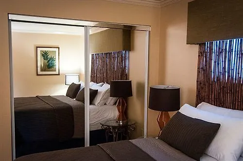 Hibiscus - 3* Sarasota