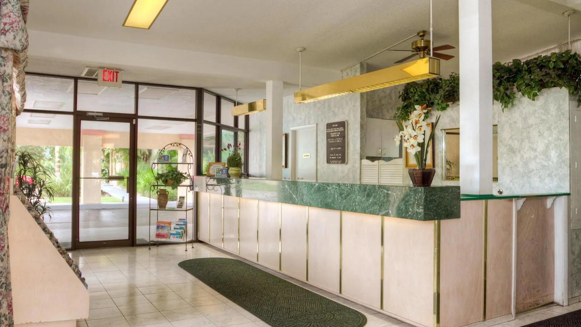 Motel Golden Host Sarasota