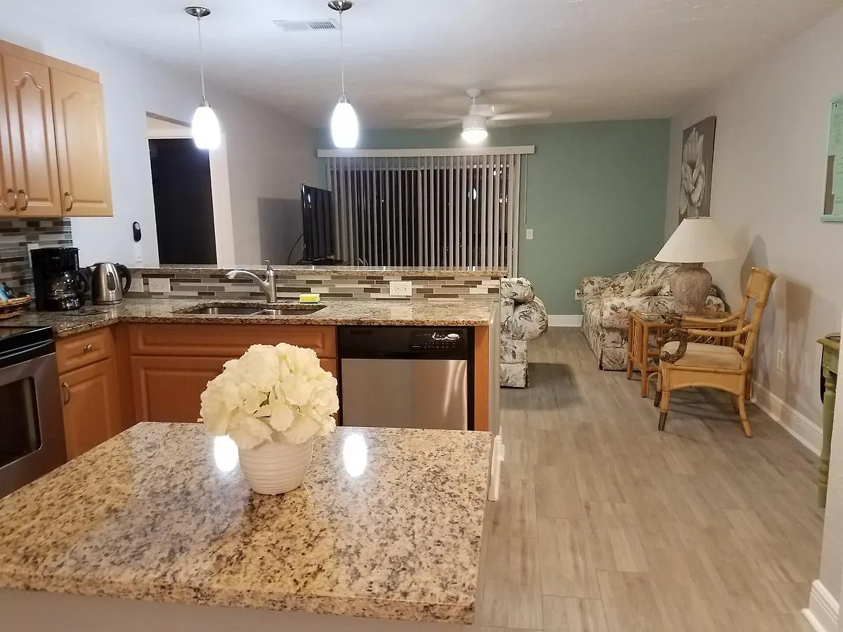Apartment 2br/1ba Sienna Park *