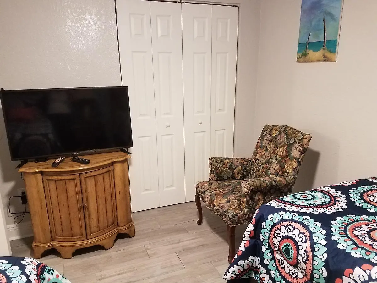 Apartment 2br/1ba Sienna Park *