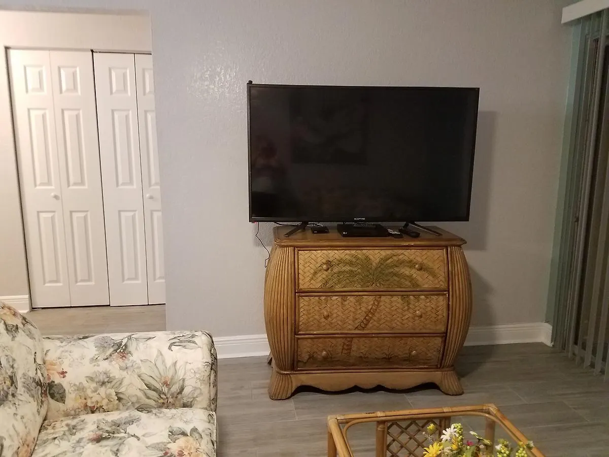 Apartment 2br/1ba Sienna Park *
