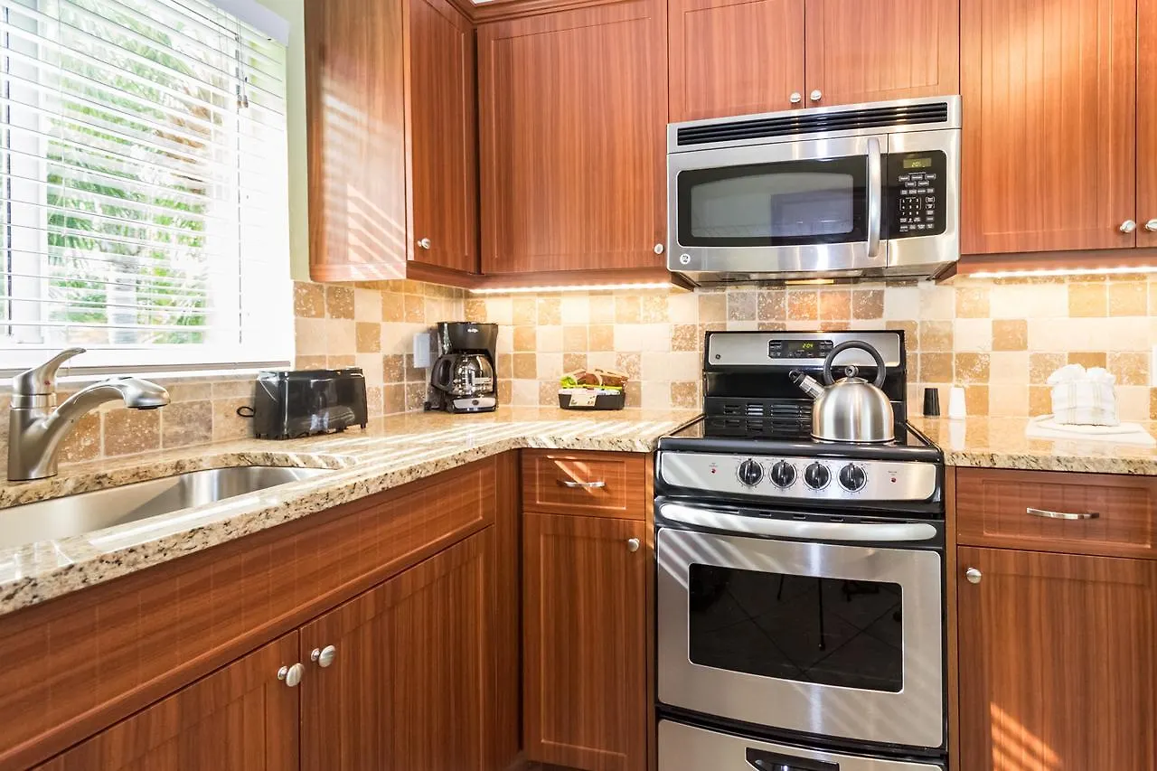 Tropical - Sarasota Resort 3*