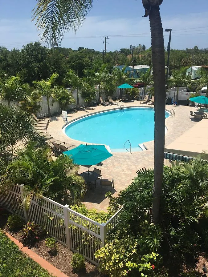 Western Siesta Key Gateway Hotel 3*