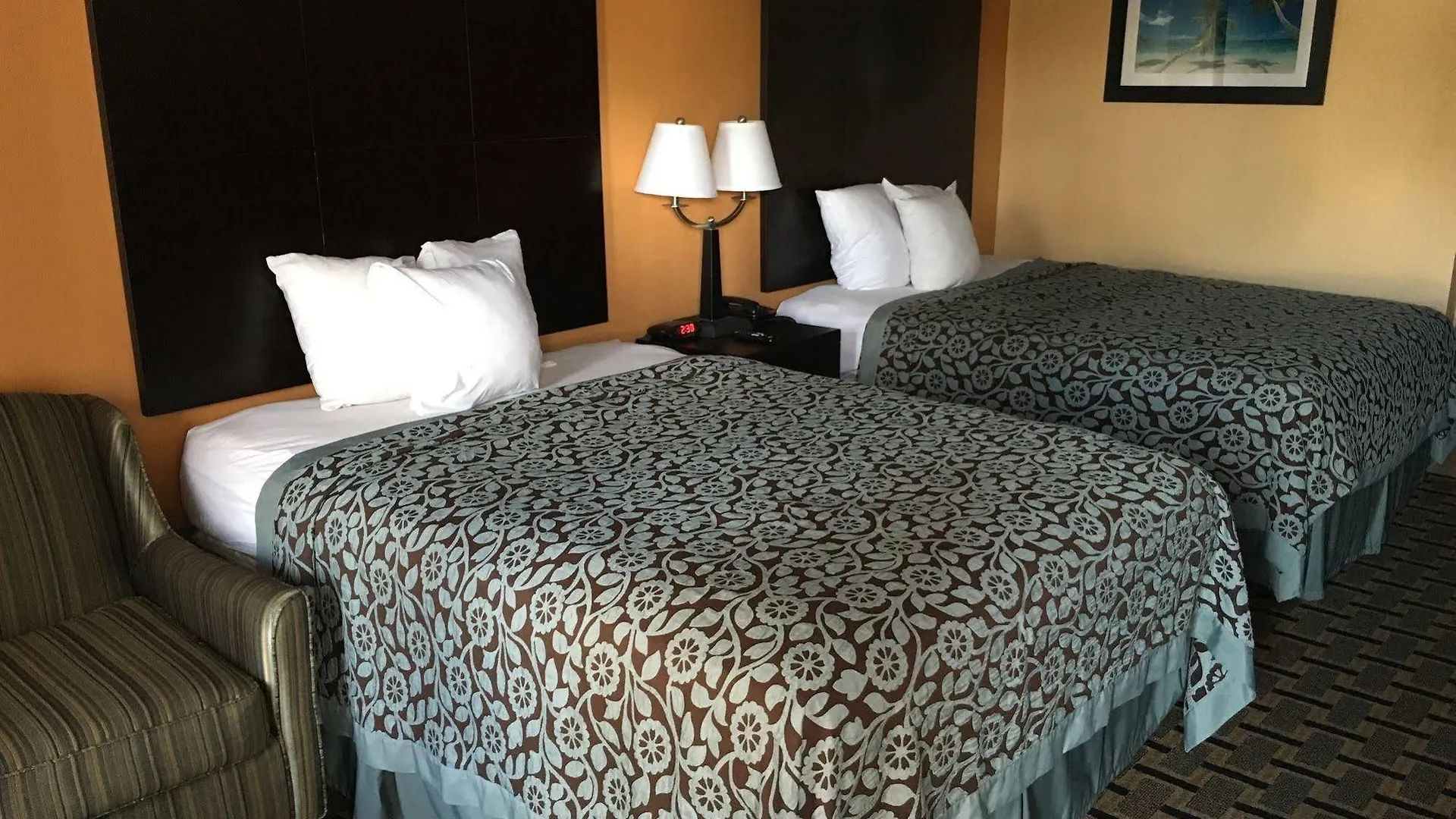 Hotel Days By Wyndham Bay Sarasota