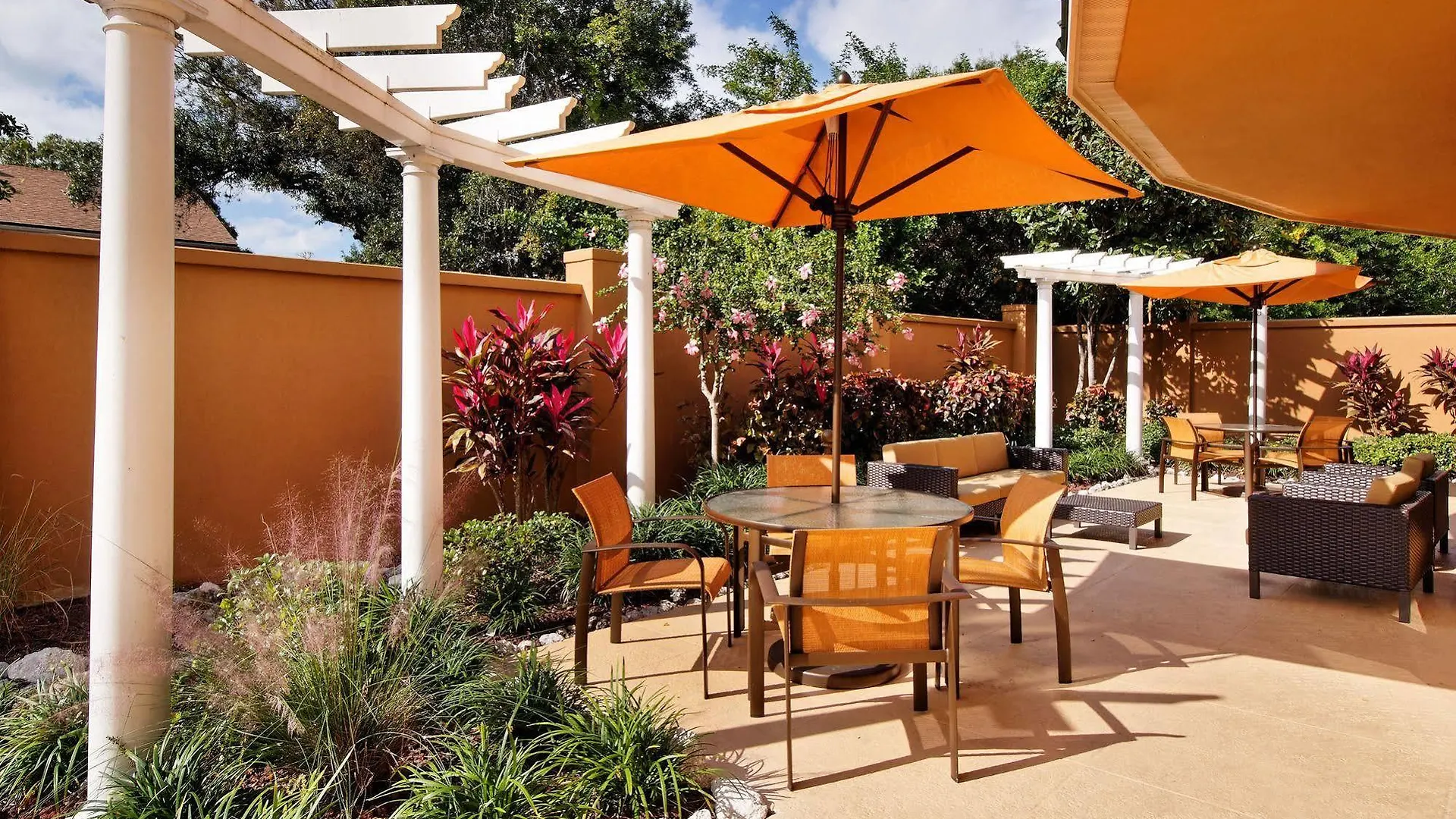 Courtyard Bradenton Airport Hotel