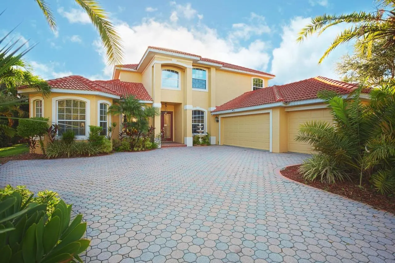 Villa Tropical Waterview Mansion
