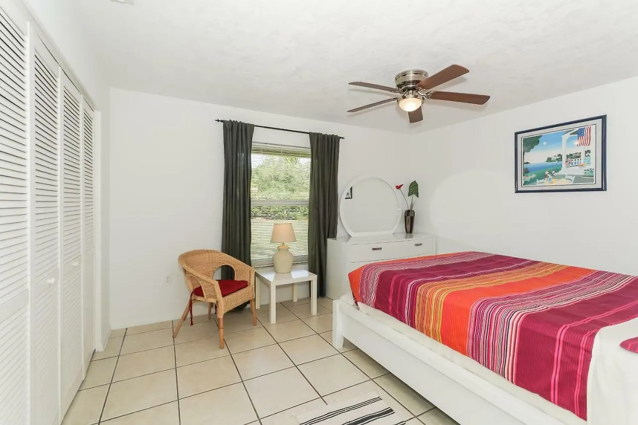 Tropical Fruit Garden Holiday home Sarasota