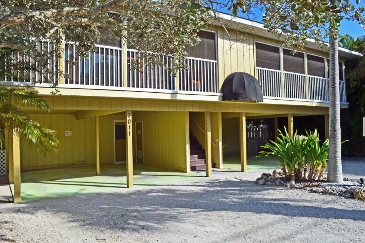 Crescent 1011 #1 Holiday home