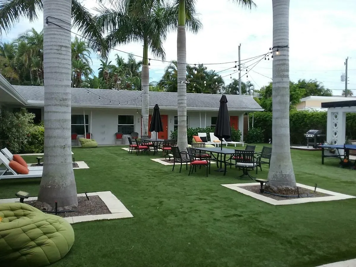 Hotel Captiva 2*