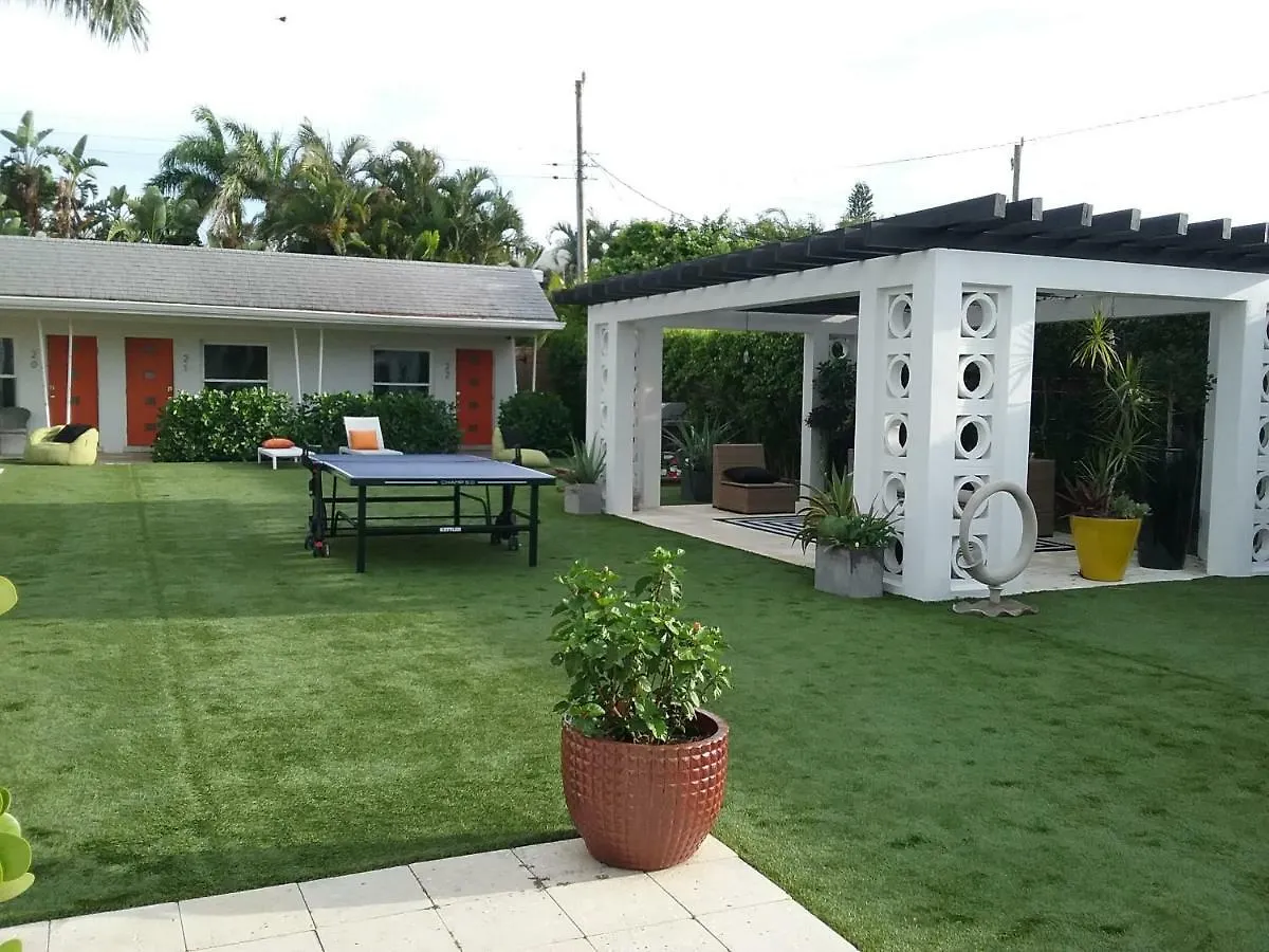 Hotel Captiva 2*