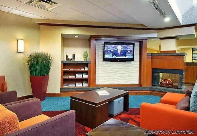 Hotel By Marriott Bradenton 3*