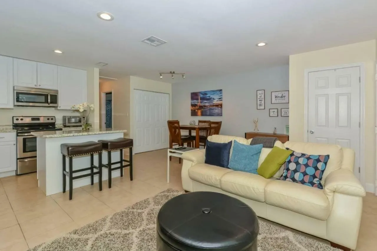 Lovely Near The And Downtown Holiday home Sarasota