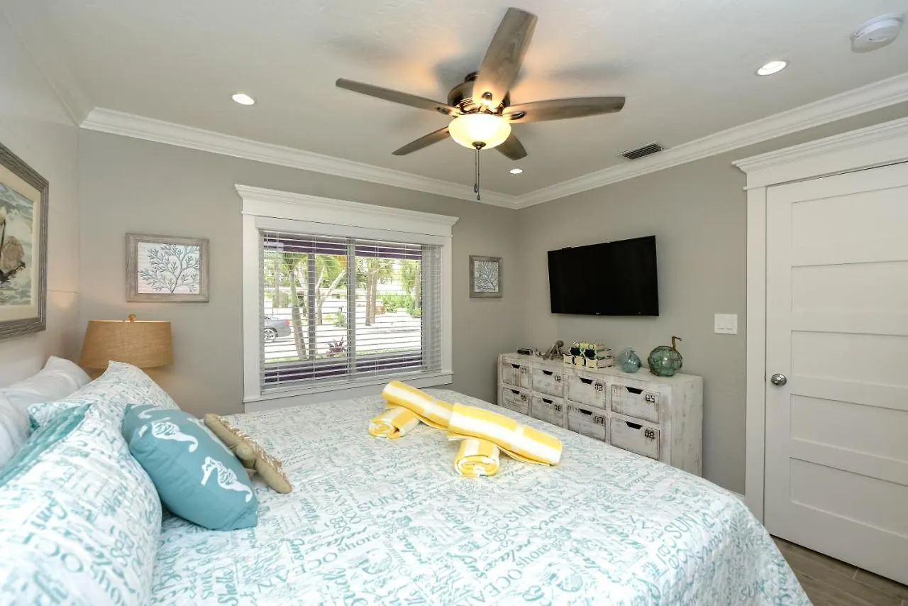 Tropical Breeze Hotel apartamentowy