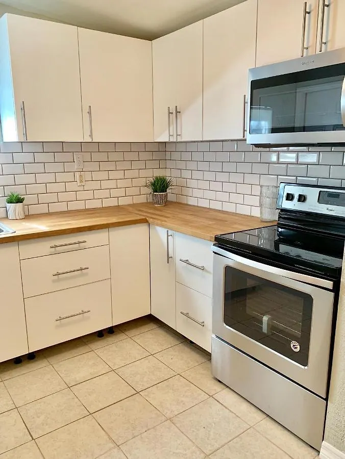 Apartment Downtown Near Siesta Key Beaches And Golfing *
