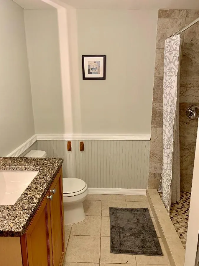 Downtown Near Siesta Key Beaches And Golfing *