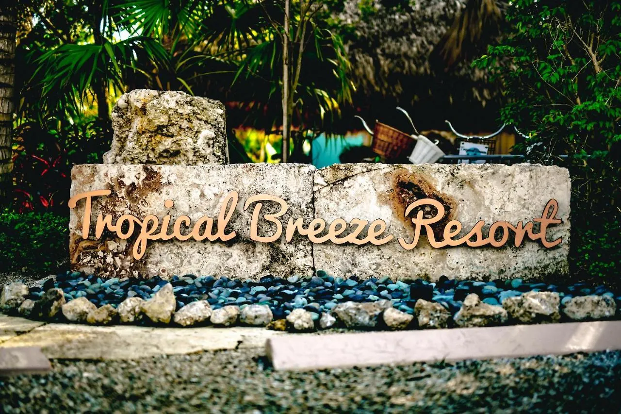 Tropical Breeze Hotel apartamentowy